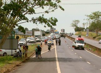 Marcos Papa destaca soma de forças por melhorias na estrada entre Ribeirão e Bonfim