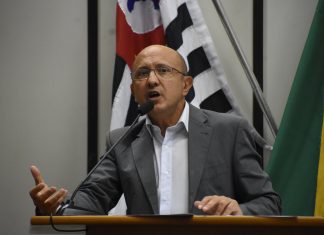 Mais respeito, Governo!!