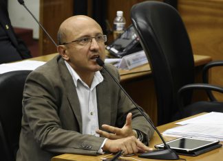 Câmara aprova abertura de CEE do MIS, proposta por Marcos Papa