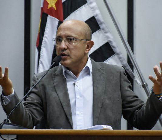 Prefeitura comunica Papa sobre prazo para desocupação de lanchonetes