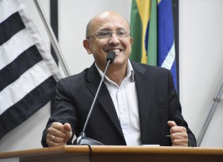 Após anos de luta, Papa comemora tramitação eletrônica na Câmara