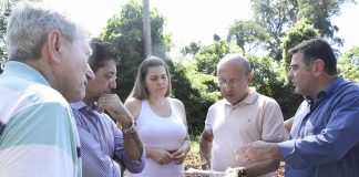 Marcos Papa participa de vistoria na Mata de Santa Tereza