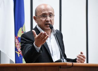 Abusos devem ser contidos pelas autoridades legítimas e lúcidas