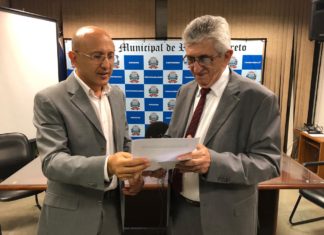 Marcos Papa cobra cumprimento de Lei de ‘exploração do lixo’