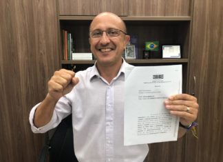 Marcos Papa reduz a tarifa de ônibus em R$ 0,20