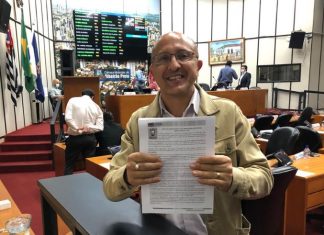 MobiCicleta: Papa assina Carta de Compromisso com a Mobilidade