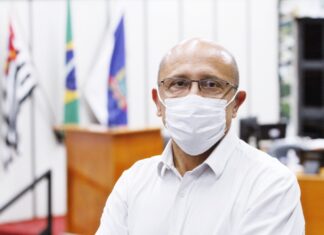 Contra subsídio milionário, Papa vai à Justiça apontar contradição