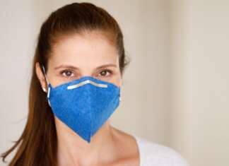 Câmara aprova PL de Papa que obriga máscara PFF2 para atendentes