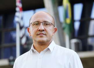 Por contradição, Papa aciona MP e pede suspensão de repasse