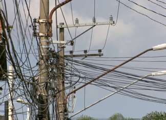 Força-tarefa: Papa propõe mutirão para acabar com emaranhados de fios