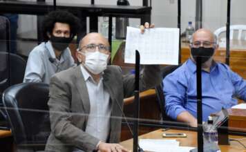 Após resposta cortada, Papa ameaça devassar Coderp com CPI