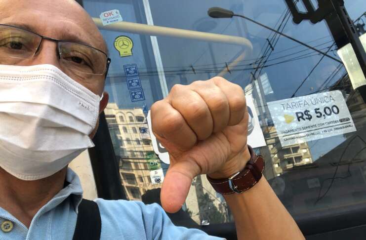 Papa ataca aumento da tarifa de ônibus