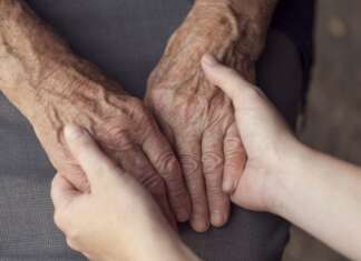 Papa propõe CEE sobre Política do Idoso