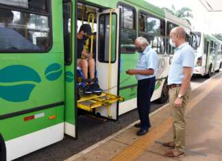 Papa quer multas mais salgadas