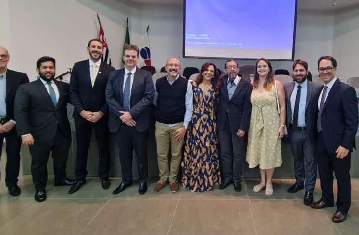 Papa prestigia palestra sobre efeitos do trabalho remoto