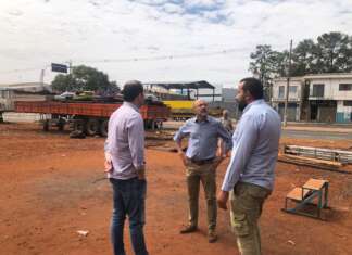 Arenas Esportivas: Papa visita terrenos