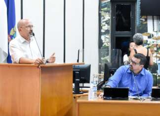 Papa considera escandalosa declaração de secretário