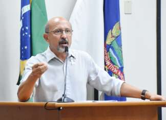 Câmara aprova repasse e nega emendas de Papa