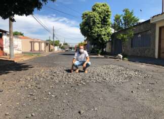 Papa questiona gastos com recape e tapa buracos