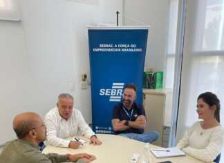 Reunião no Sebrae